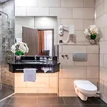 Plaza Premium Parkhotel Hotel 3*
