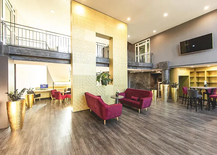 Plaza Premium Parkhotel 3*