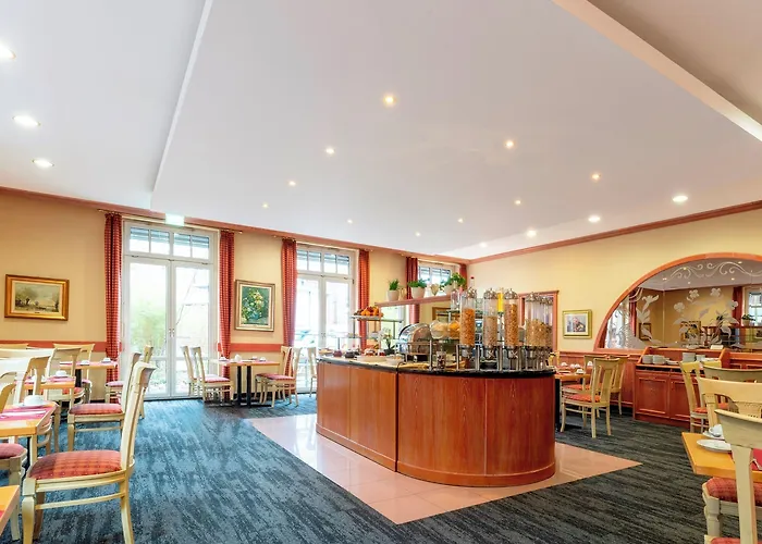 Plaza Premium Parkhotel