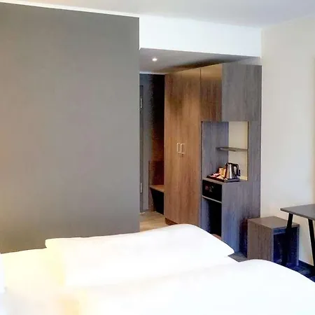 Plaza Premium Parkhotel ノルダーシュテット