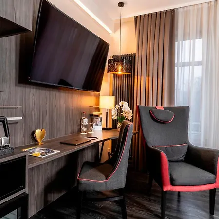 מלון Plaza Premium Parkhotel