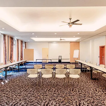 Plaza Premium Parkhotel מלון 3*