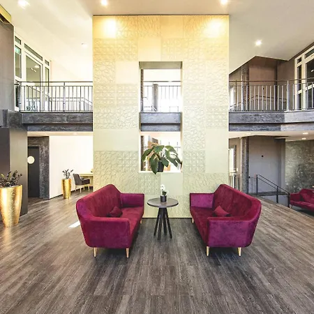 Plaza Premium Parkhotel 3* נורדרשטט