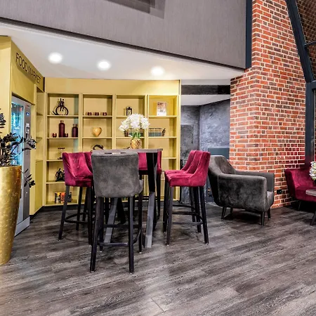 Plaza Premium Parkhotel מלון 3*