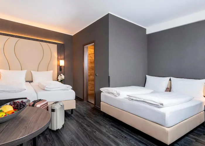 Plaza Premium Parkhotel 3*