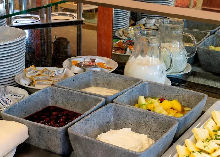 Plaza Premium Parkhotel Hotel 3*