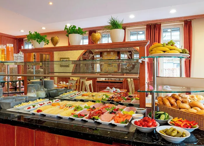 Plaza Premium Parkhotel Hotel 3*