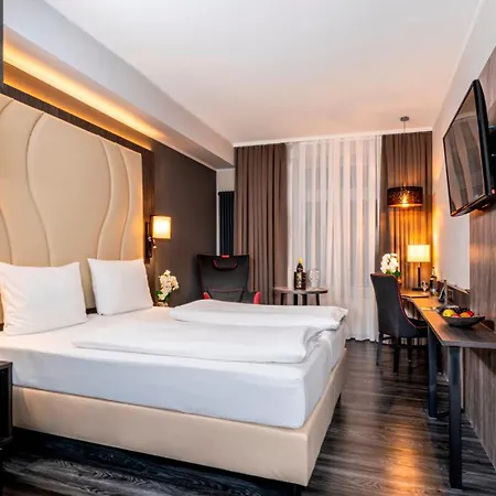 Plaza Premium Parkhotel